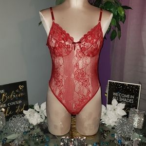 Womens 1 Piece Lace Lingerie Teddy (M) NWOT